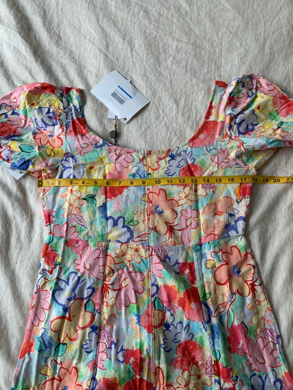 RIXO Floral Puff-Sleeve Mini Dress in Multicolor size M - Picture 10 of 10